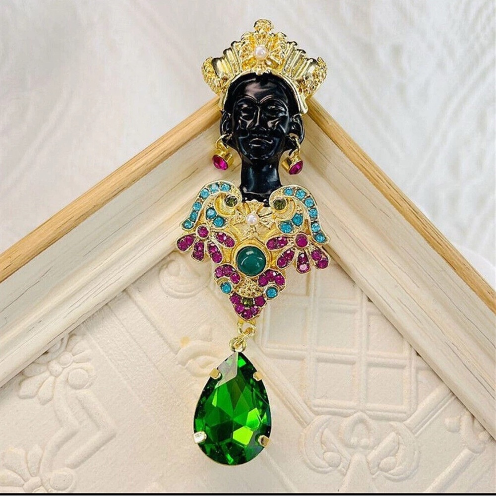 Elegant Gold and Multicolor Pendant - Picture 4 of 4